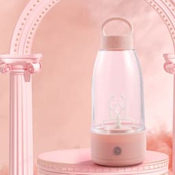 image-Automatic Electric Shaker Bottle With High Appearance For Smoothies Portable Sports Water Bottle With Usb Charging Kitchen Gadgets