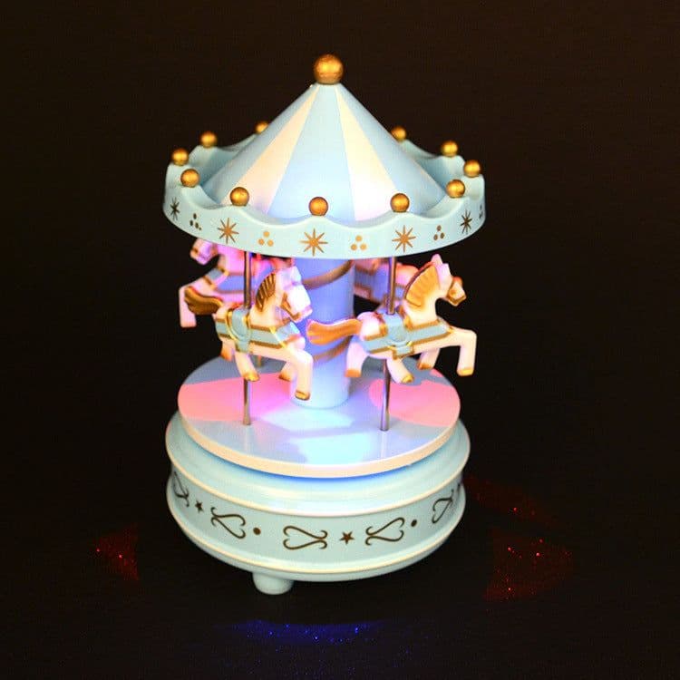 image-Carousel Ferris Wheel Music Box Cake Decoration Decoration