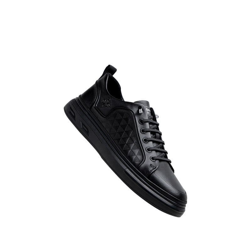 image-Cowhide Lace Up Versatile Breathable Soft Bottom Low Top Men's Board Shoes