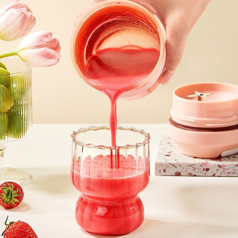 image-Portable Blender Juicer Cup Rechargeable With 4 Blades For Shakes And Smoothies Maker 400ml Fresh Fruit Mixer Juicer Cup