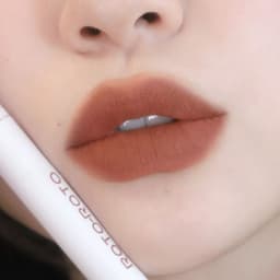 image-Lip Lacquer ROTO Matte Air Bear Lip Mud Lip Gloss Lipstick Makeup Female No Stain On Cup