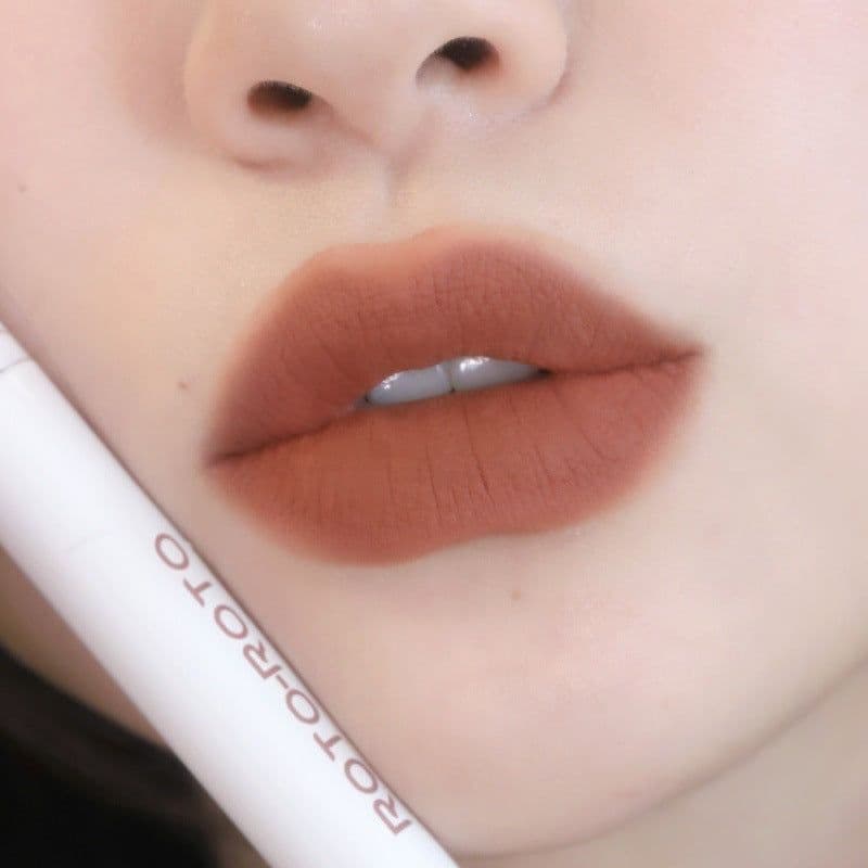 image-Lip Lacquer ROTO Matte Air Bear Lip Mud Lip Gloss Lipstick Makeup Female No Stain On Cup