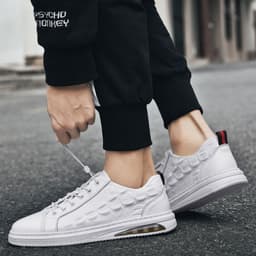 image-Men's Casual Shoes With Thick Sole Leather Reinforced By Sewing Thread