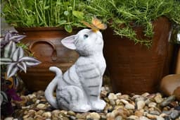image-Balcony Garden Decoration Courtyard Layout Cute Cat Ornaments Solar Lights Outdoor Creative Resin Animal Sculptures