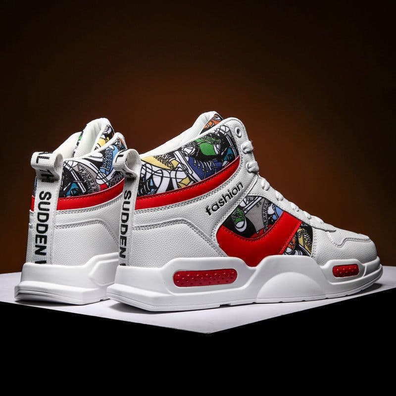 image-Men Sport Shoes High-tops Graffiti Sneakers Trendy