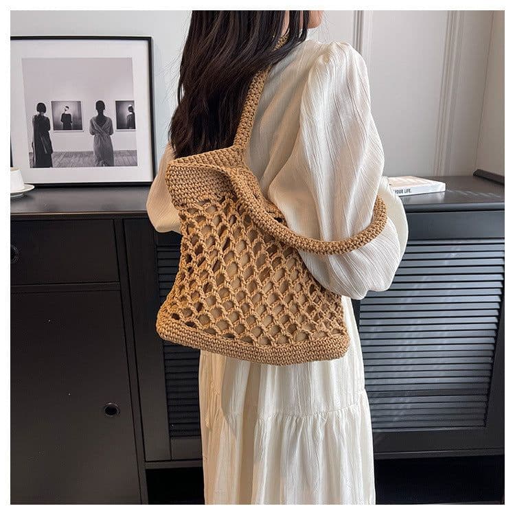 image-Women's Fashion Casual Weaving Hollow Shoulder Bag