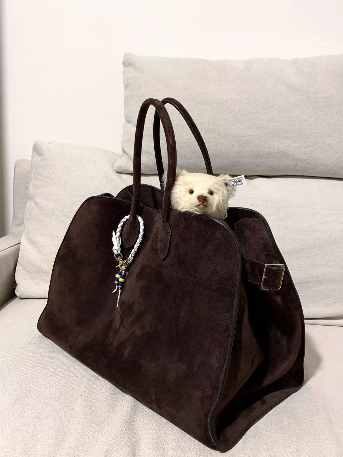image-Women's Fashion Casual Large Capacity Retro Commuter Hand-carrying Bag