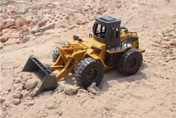 image-Remote control engineering vehicle 6-pass alloy version loading truck bulldozer child charging remote control toy forklift