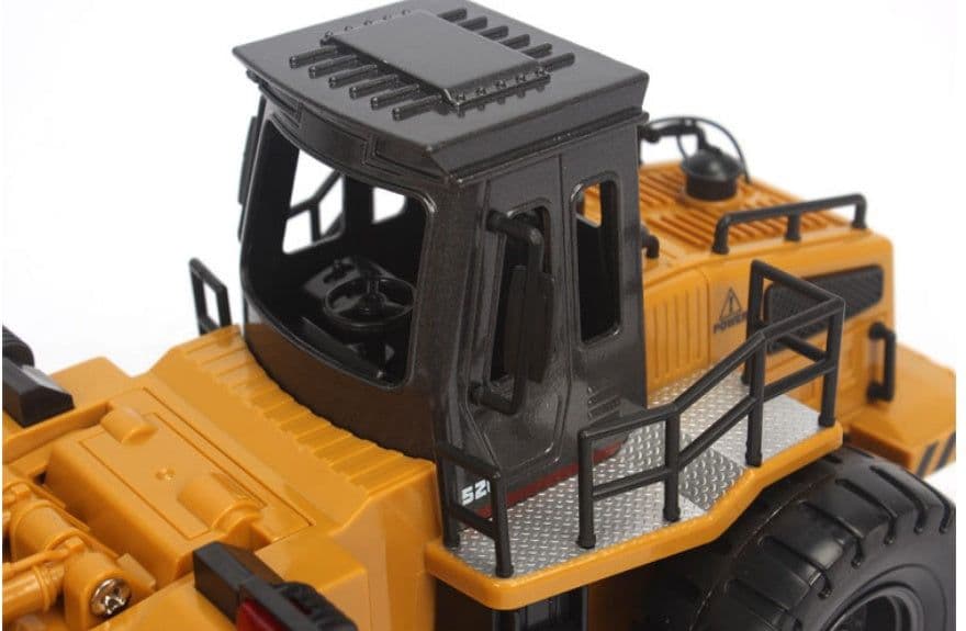 image-Remote control engineering vehicle 6-pass alloy version loading truck bulldozer child charging remote control toy forklift