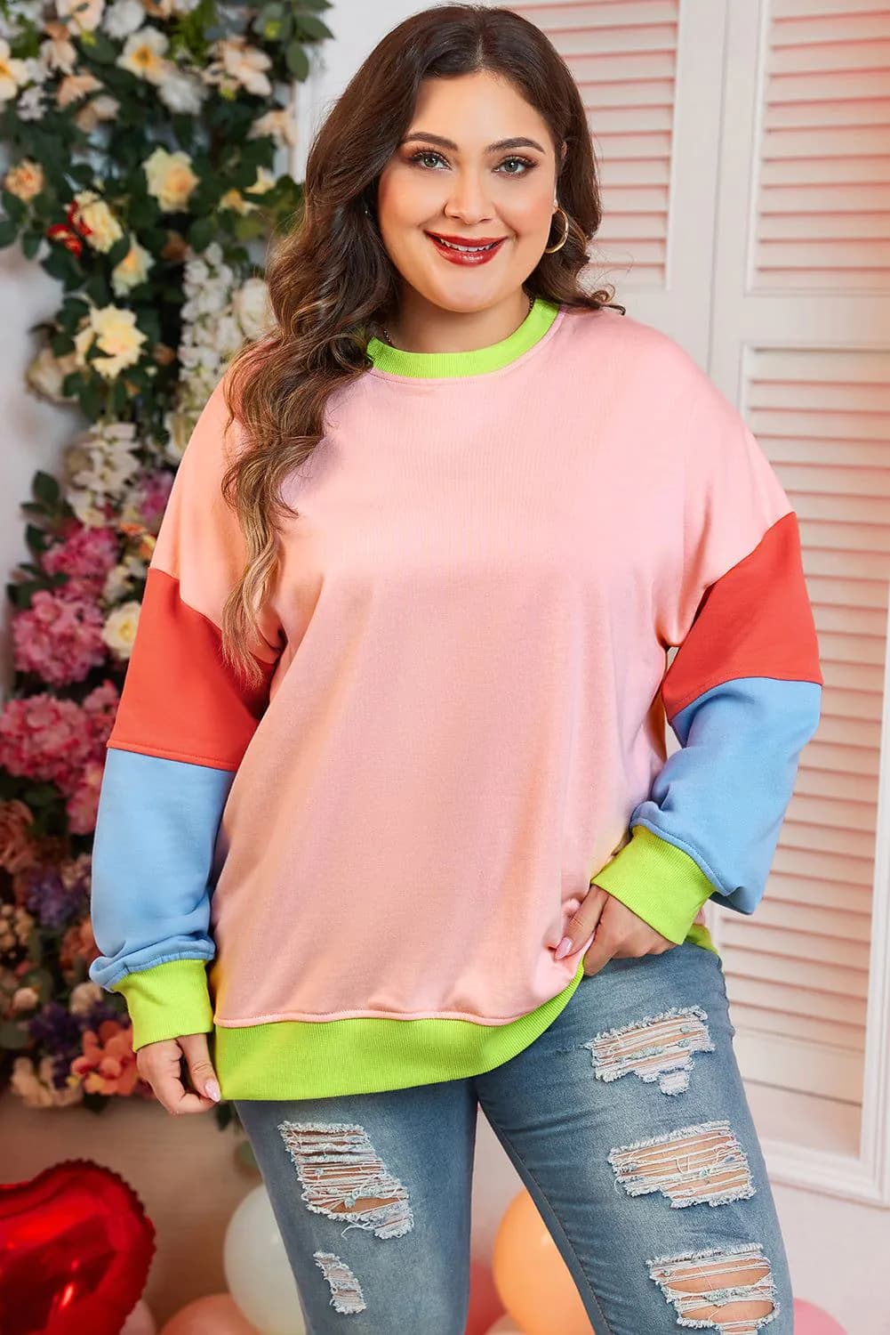 image-Light Pink Plus Size Colorblock Patchwork Crew Neck Sweatshirt
