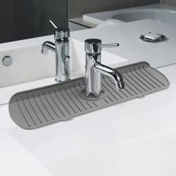 image-Kitchen Silicone Drainage Pad Bathroom Faucet Drip Mat Wash Basin Sink Splash Proof Draining Pad Table Heat Insulation Protector
