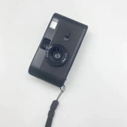 image-Reusable Film Camera 35mm Vintage Non-Disposable Camera with flash Retro Children Gift Camera