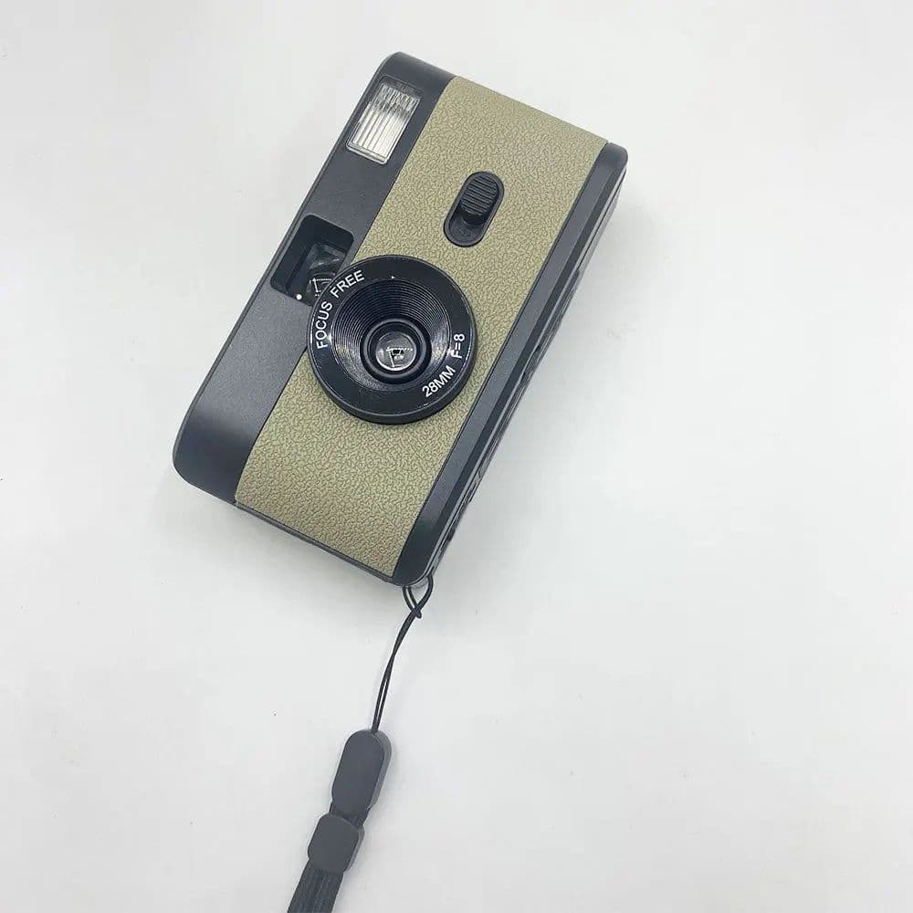image-Reusable Film Camera 35mm Vintage Non-Disposable Camera with flash Retro Children Gift Camera