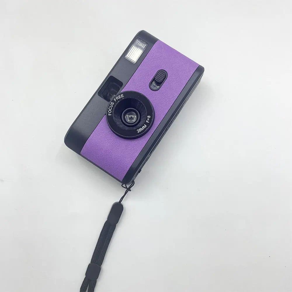 image-Reusable Film Camera 35mm Vintage Non-Disposable Camera with flash Retro Children Gift Camera