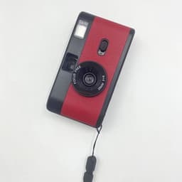 image-Reusable Film Camera 35mm Vintage Non-Disposable Camera with flash Retro Children Gift Camera