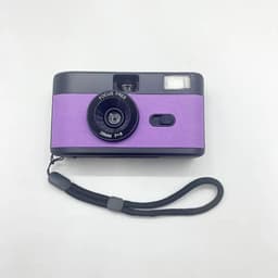 image-Reusable Film Camera 35mm Vintage Non-Disposable Camera with flash Retro Children Gift Camera