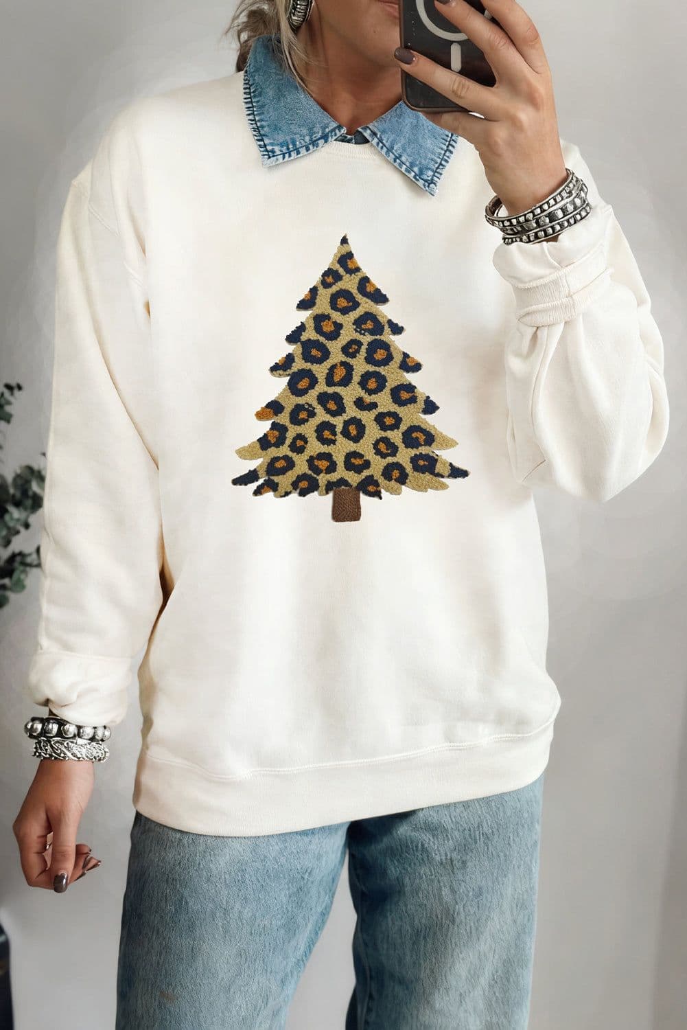 image-White Plush Leopard Tree Sweatshirt Drop Shoulder