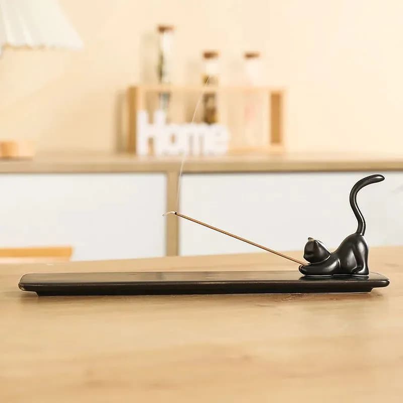 image-MINIDEAL Ceramic Backflow Incense Burner - Cat & Rabbit