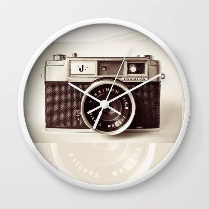 image-Camera Wall clock