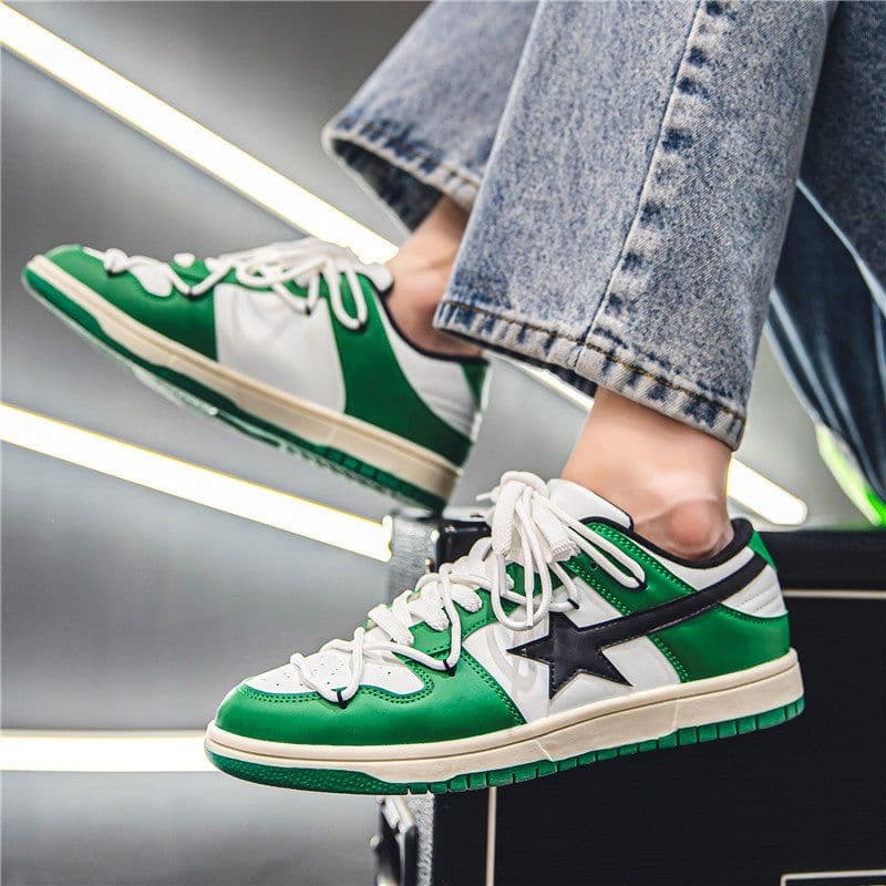 image-Men's Colorblock Sneakers Low-top Casual Board Shoes