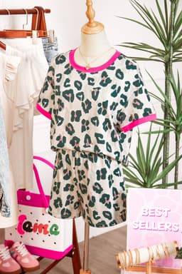 image-Brown Unique Leopard Print Contrast Trim Top Loose 2pcs Short Set