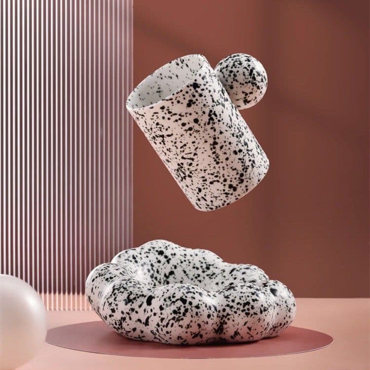 image-Fashionable Cloud Personality Ceramic Water Cup