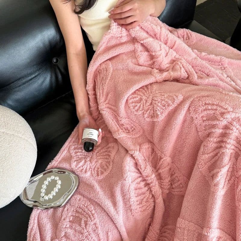 image-1pc Butterfly White Four Seasons Flannel Blanket with Exquisite 3D Butterfly Comfortable and Warm Suitable for Bed Sofa Camping
