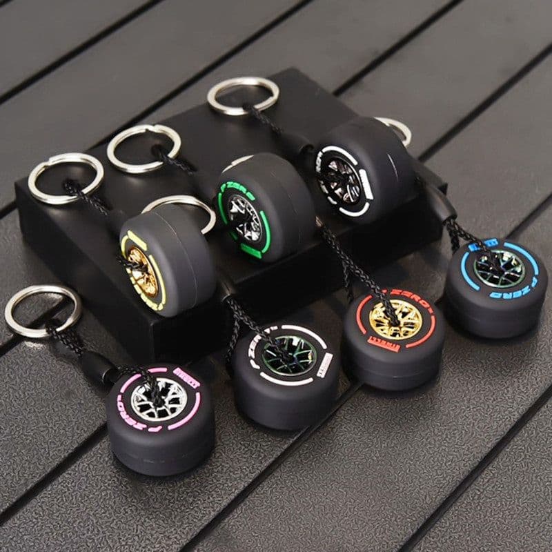 image-Cross-border soft rubber small tire keychain, personalized double-sided LOGO tire keychain with wheels, accessories, small gifts