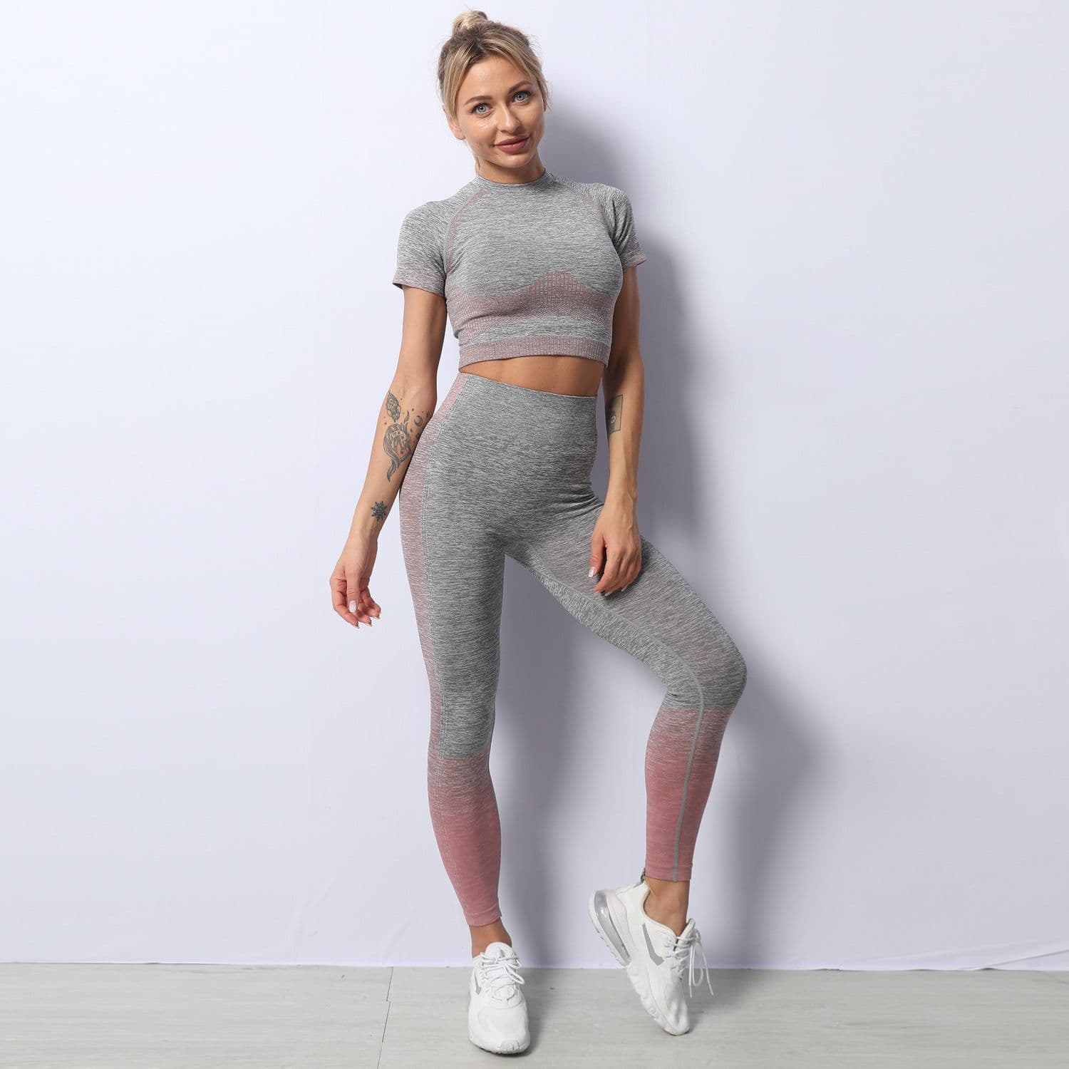 image-Spot new quick-drying fitness pants women European and American knitted high-stretch tight-fitting sports hip-lifting yoga pants
