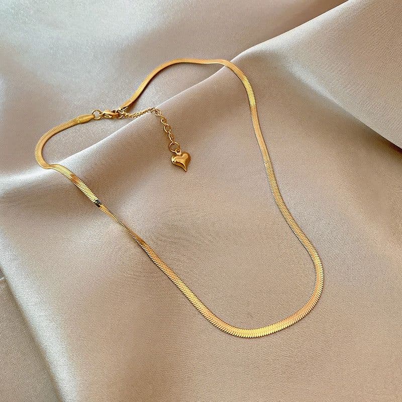 image-ins tide titanium steel golden snake bone necklace cold wind niche design love pendant temperament fine clavicle chain necklace