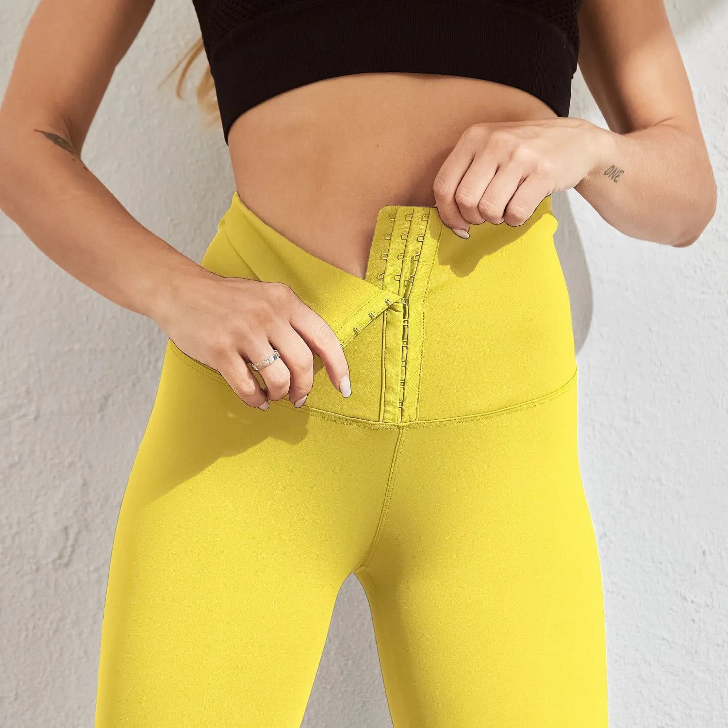 image-Double-breasted European and American cross-border new yoga pants leggings women plus velvet thickening waist abdomen and hips high waist elasticity