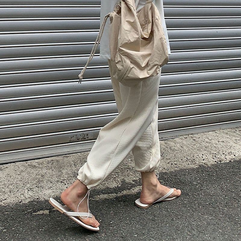 image-MYQ men's pleated ice silk casual pants summer Korean version of the trend of wide-legged straight loose nine-point sports trousers