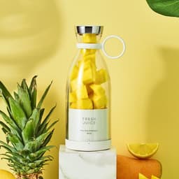 image-You II You Fruit Juice Cup Household Mini Portable Wireless Rechargeable Electric Fruit Mixing Cup Juicer Gift