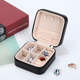 image-Manufacturers spot PU leather portable jewelry box earrings earrings necklace ring storage box jewelry box