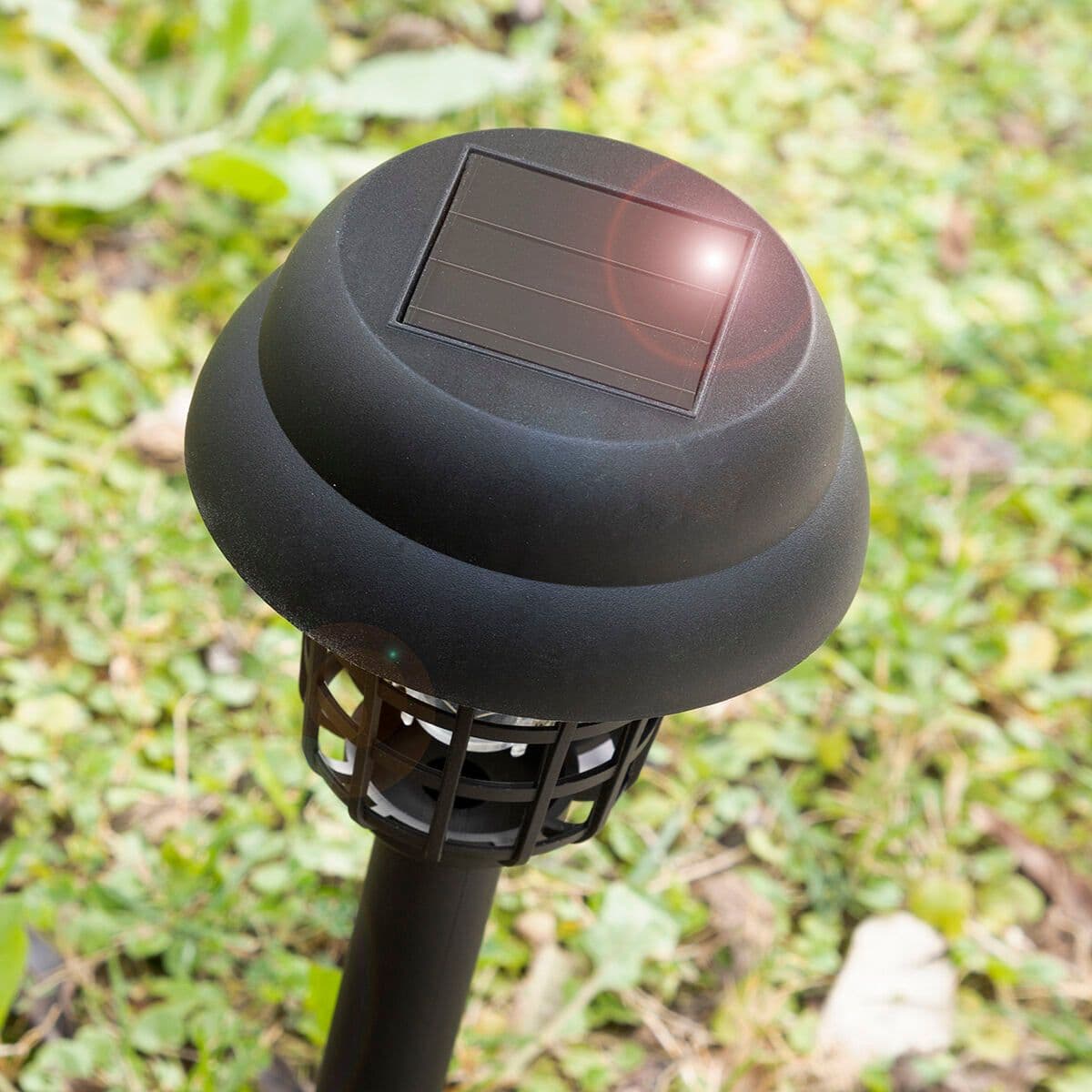image-Mosquito-killing Solar Garden Lamp Garlam InnovaGoods