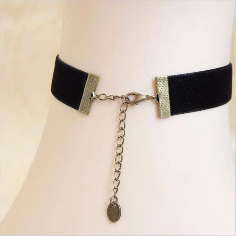 image-RscvonM Gothic Jewelry Vintage Lace Necklaces & Pendants Women Accessories Choker Necklace False Collar Statement Necklaces
