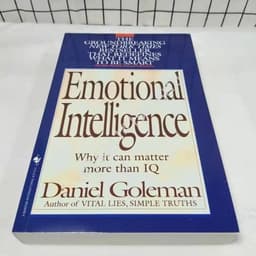 image-English Version Emotional Intelligence By Daniel Goleman Self-improvement Book The Art of Language