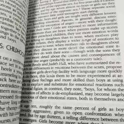 image-English Version Emotional Intelligence By Daniel Goleman Self-improvement Book The Art of Language