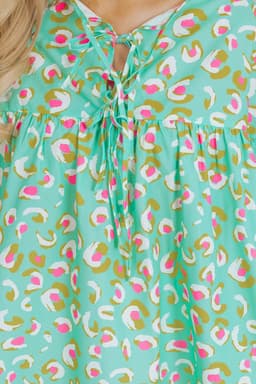 image-Green Abstract Lace-up Lantern Sleeve Babydoll Blouse
