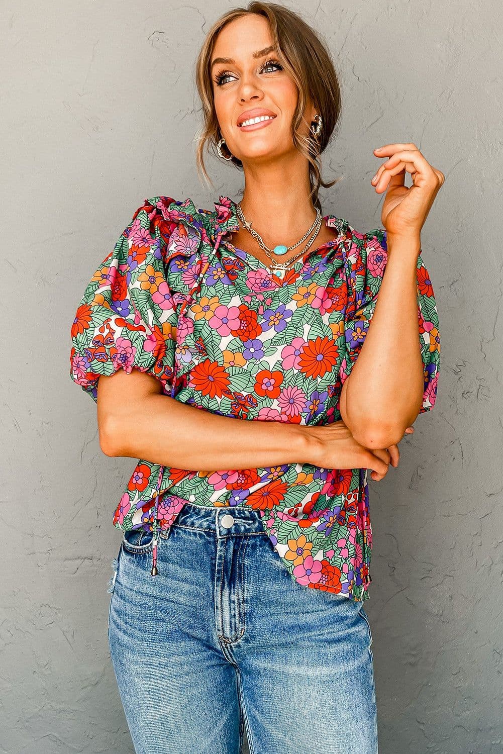 image-Red Floral Ruffle Puff Sleeve Blouse