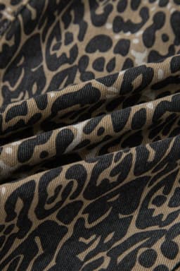 image-Khaki Contrast Scalloped Lace Trim Leopard Denim Shorts