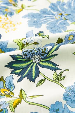 image-Sky Blue Plus Size Frilled V Neck Short Sleeve Floral Blouse