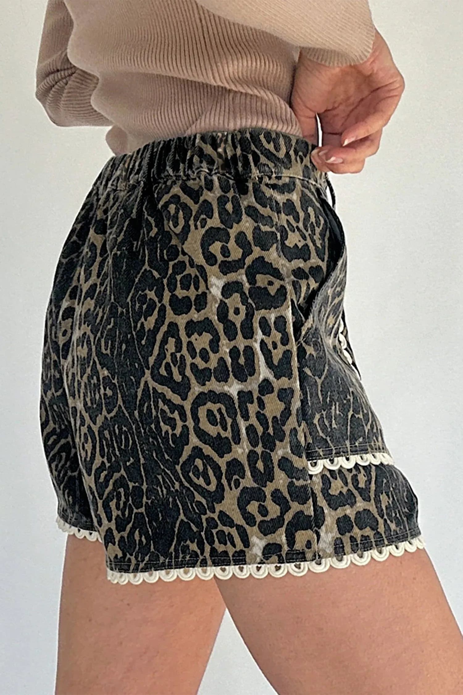 image-Khaki Contrast Scalloped Lace Trim Leopard Denim Shorts