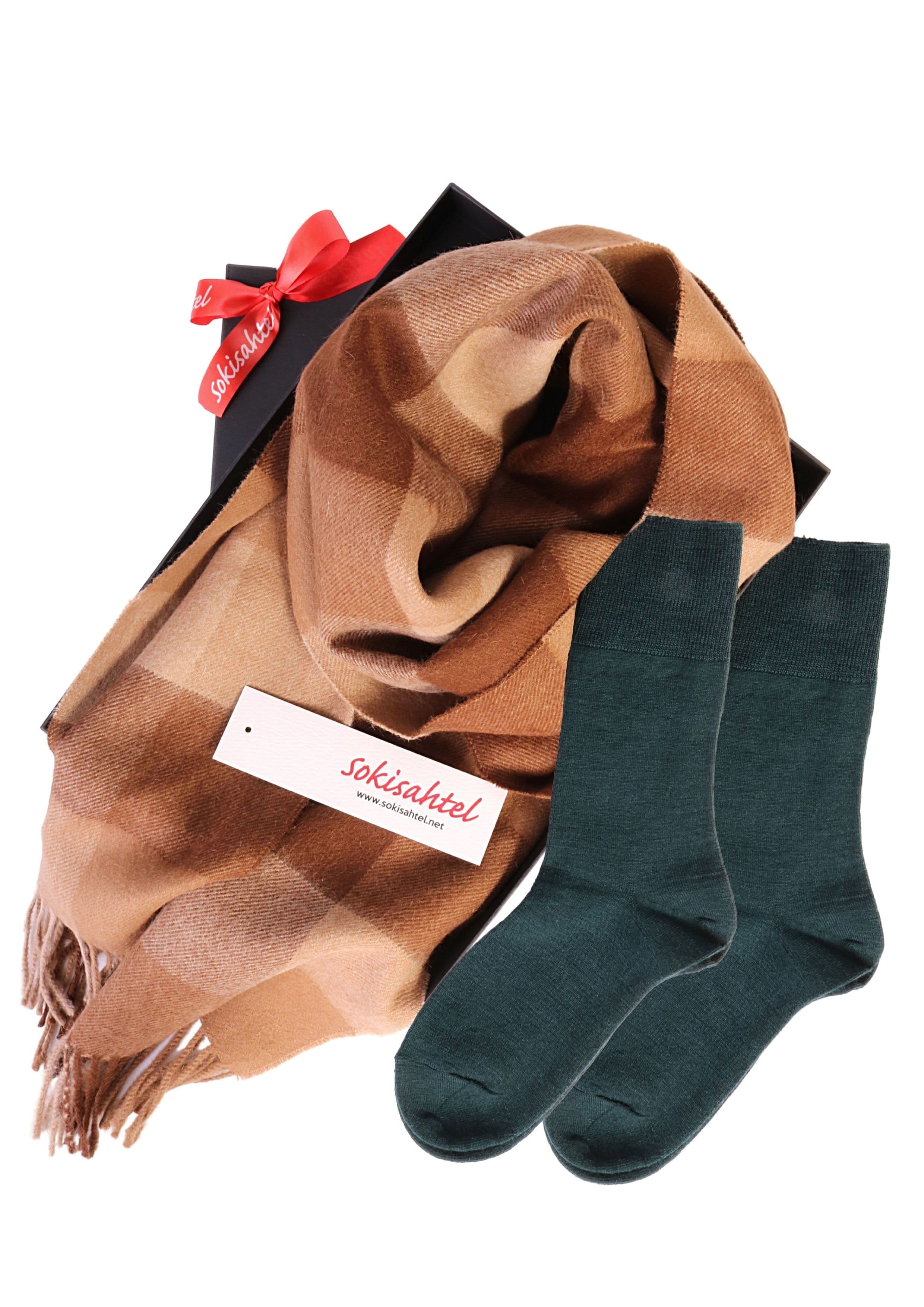 image-Alpaca wool scarf and DOORA green socks gift box f