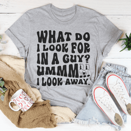 image-What Do I Look For In A Guy T-Shirt