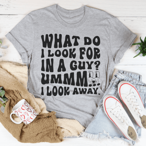 image-What Do I Look For In A Guy T-Shirt