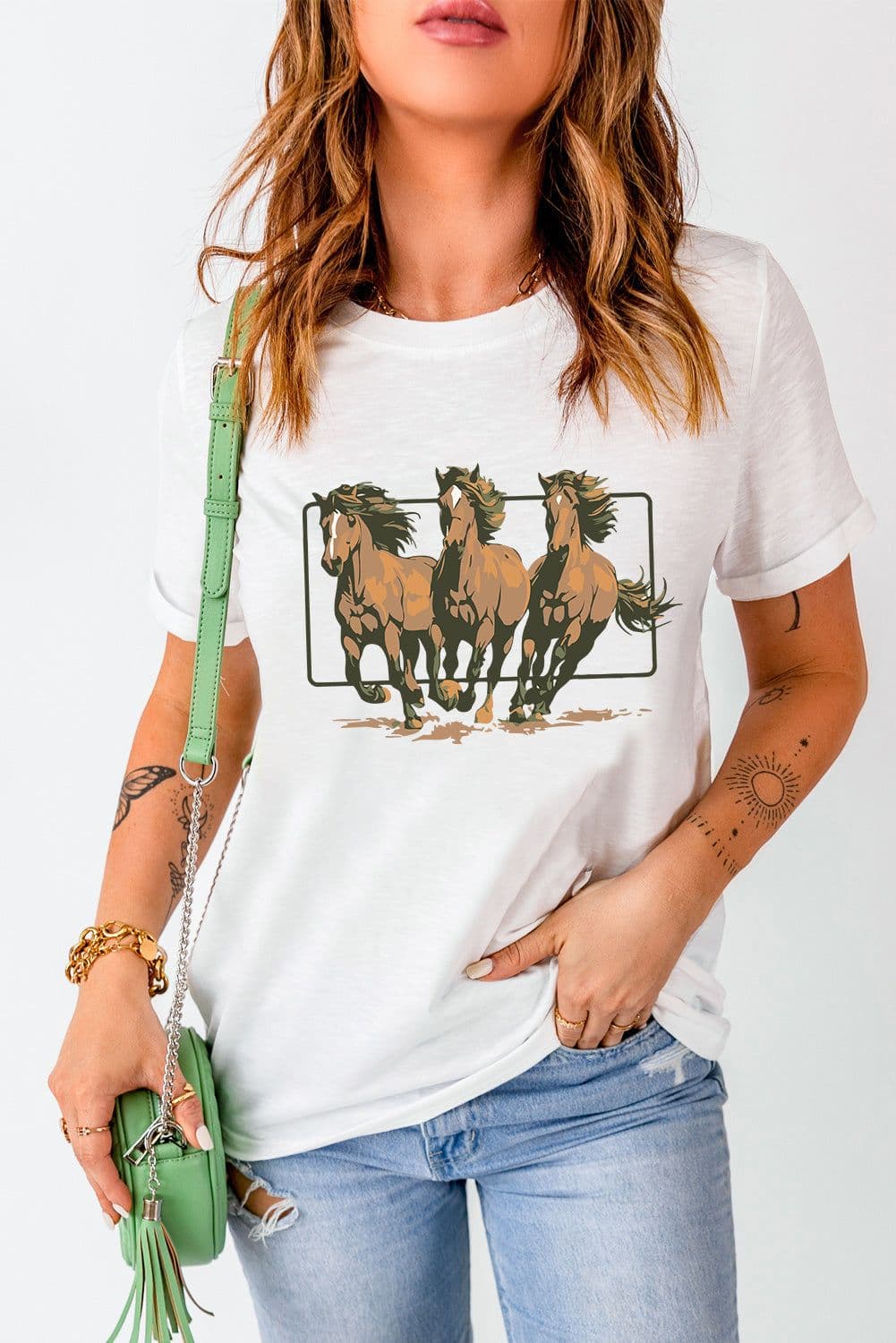 image-White Texas Horse Graphic T-Shirt Cuffed