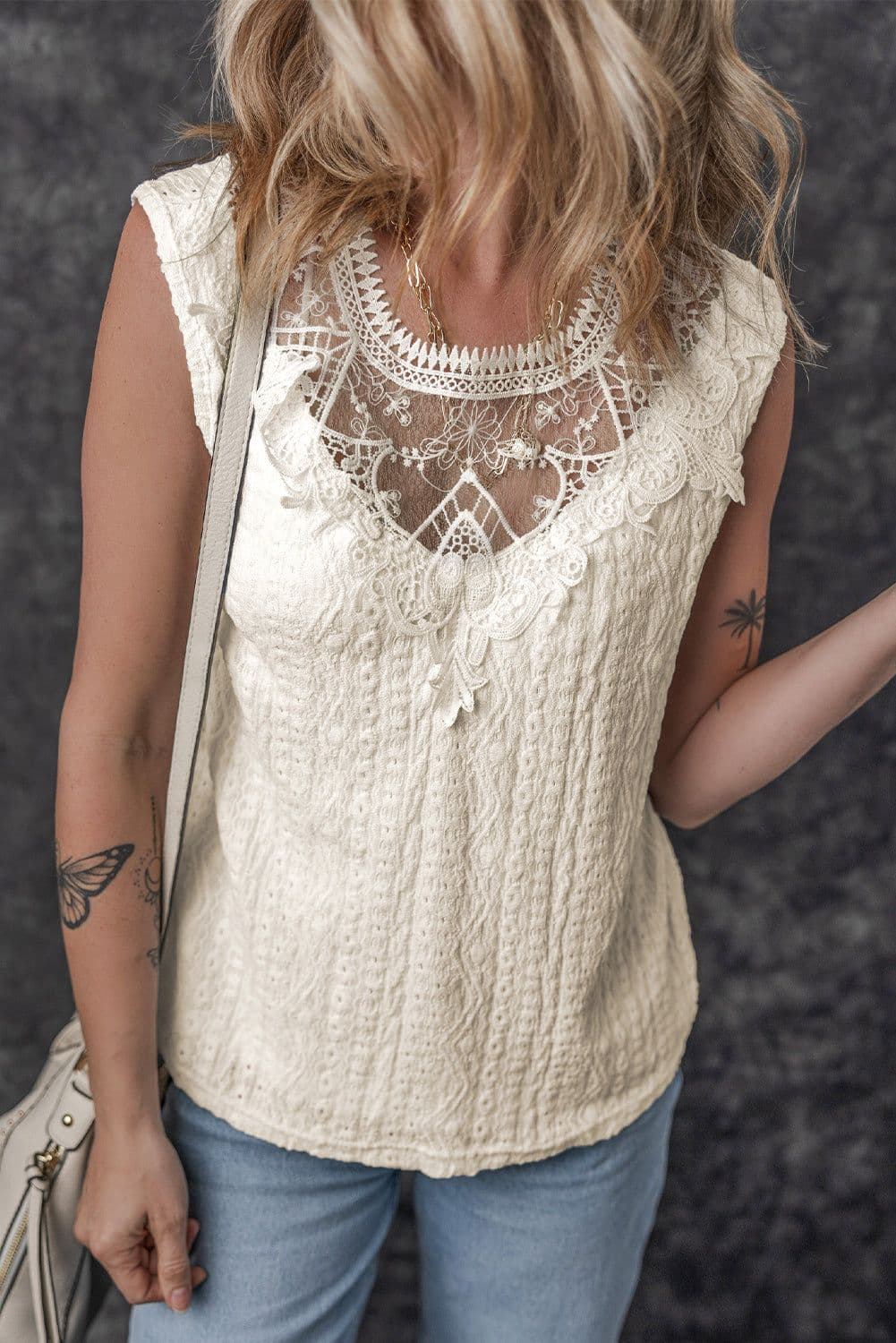 image-Guipure Lace Crochet Keyhole Back Tank Top - Apricot
