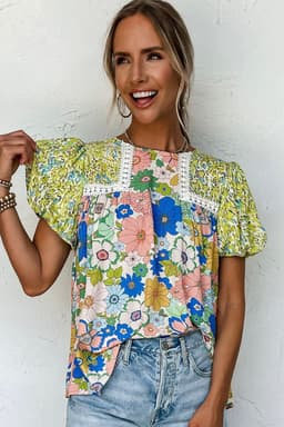 image-Green Bubble Sleeve Lace Trim Floral Blouse