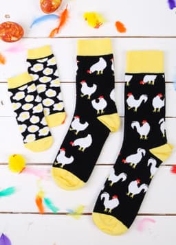 image-BABYEGG family gift box with 3 pairs of socks